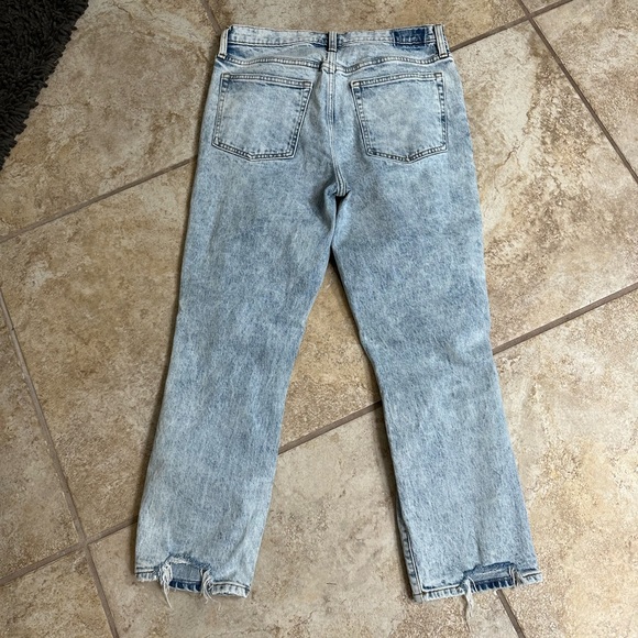 Abercrombie boyfriend distressed jeans - Picture 9 of 9
